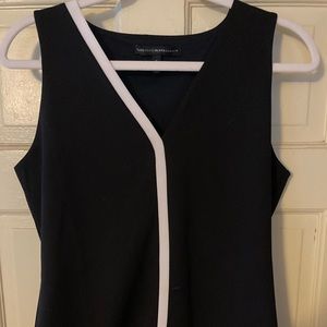 Sleeveless Blouse
